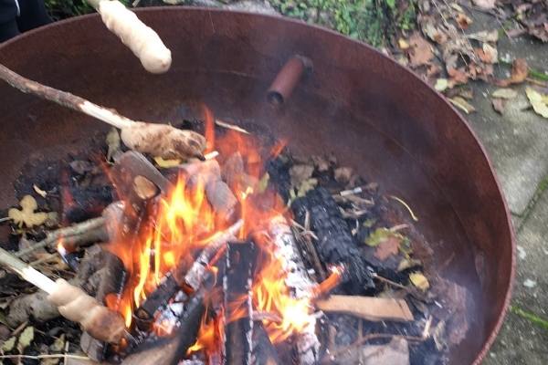 How to suspend your pot over a campfire